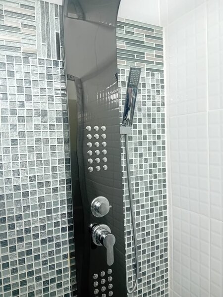 Iancului, Avrig, metrou 5 minute,